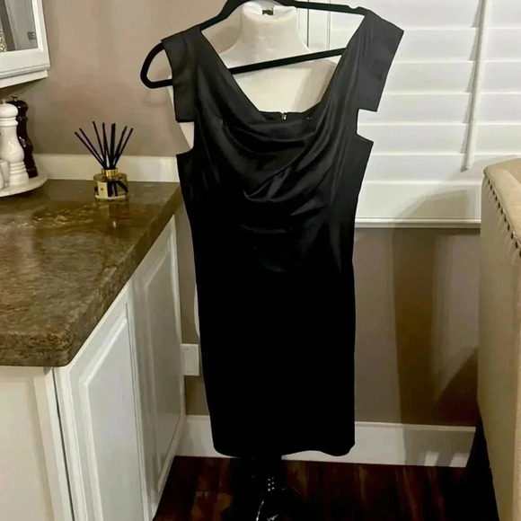 BLACK HALO JACKIE O MINI DRESS 
NWT
8146 - Picture 6 of 6
